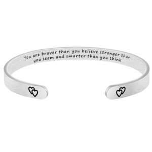 Engravable stainless steel bracelets, the best gift for mom